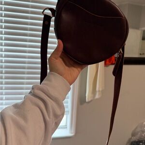 Elegant Brown Leather crossbody Bag